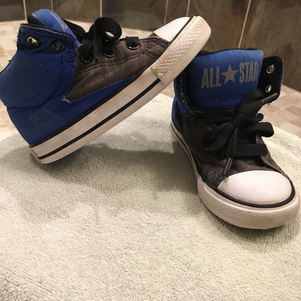 Boys Converse Size US 8 Toddler
